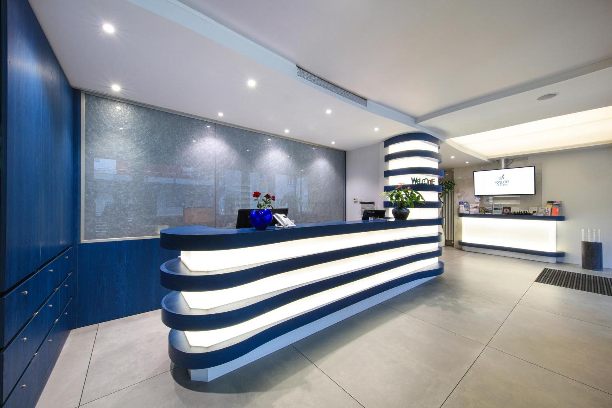 Hotel City Локарно Екстериор снимка