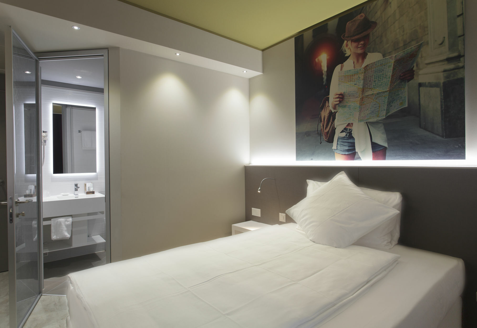 Hotel City Локарно Екстериор снимка